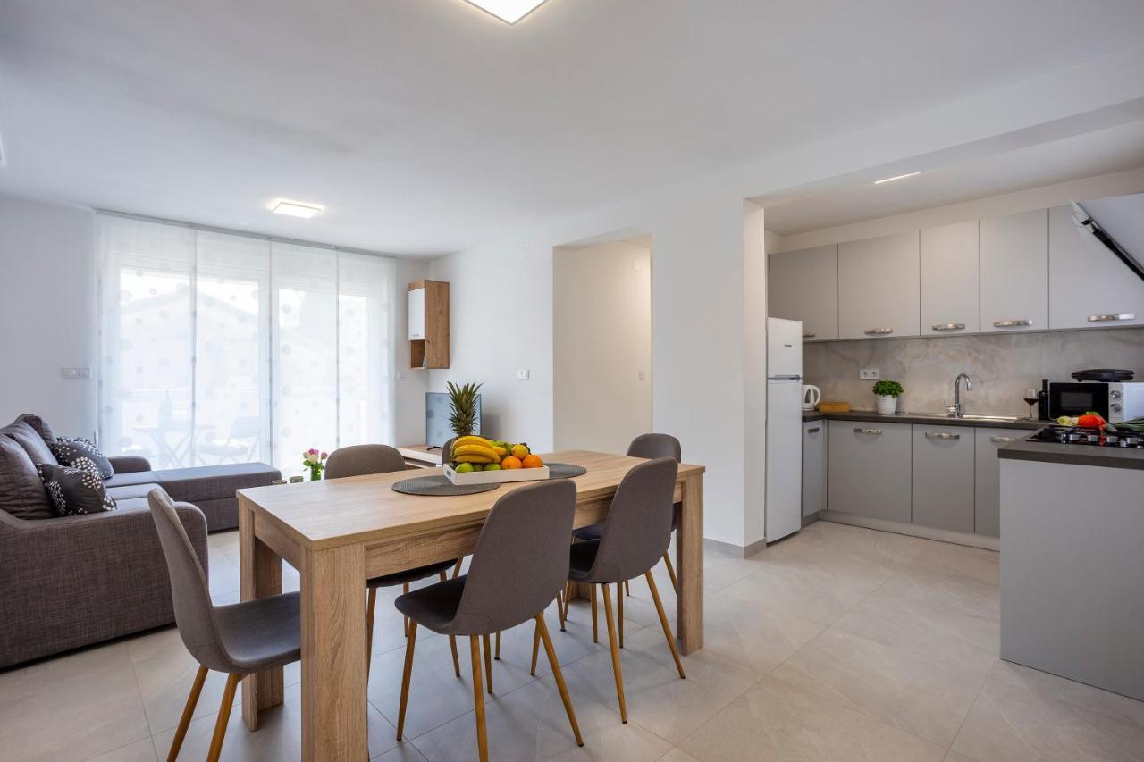 City Apartments Silver Pula Zewnętrze zdjęcie