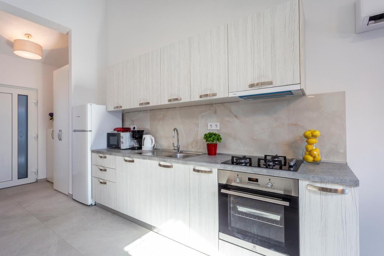 City Apartments Silver Pula Zewnętrze zdjęcie