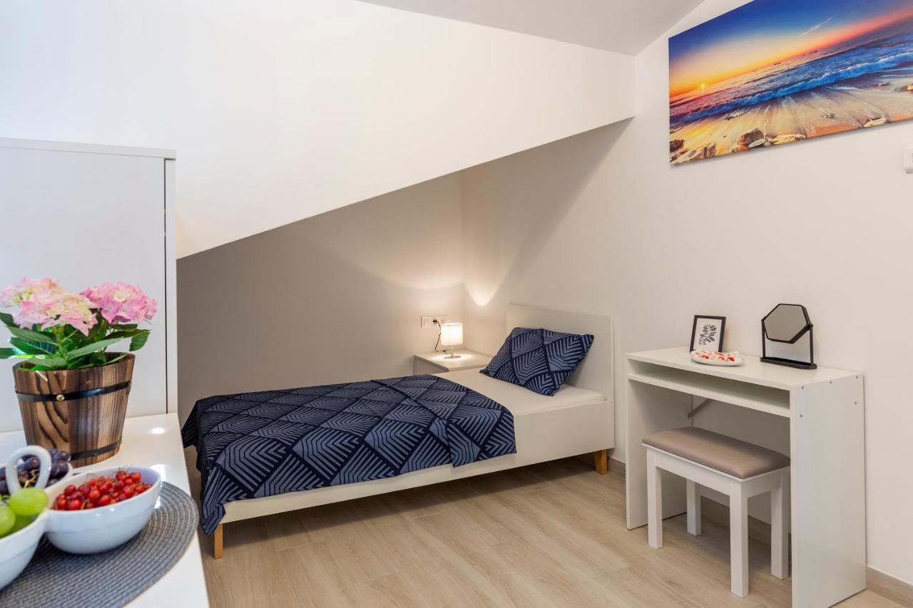 City Apartments Silver Pula Zewnętrze zdjęcie