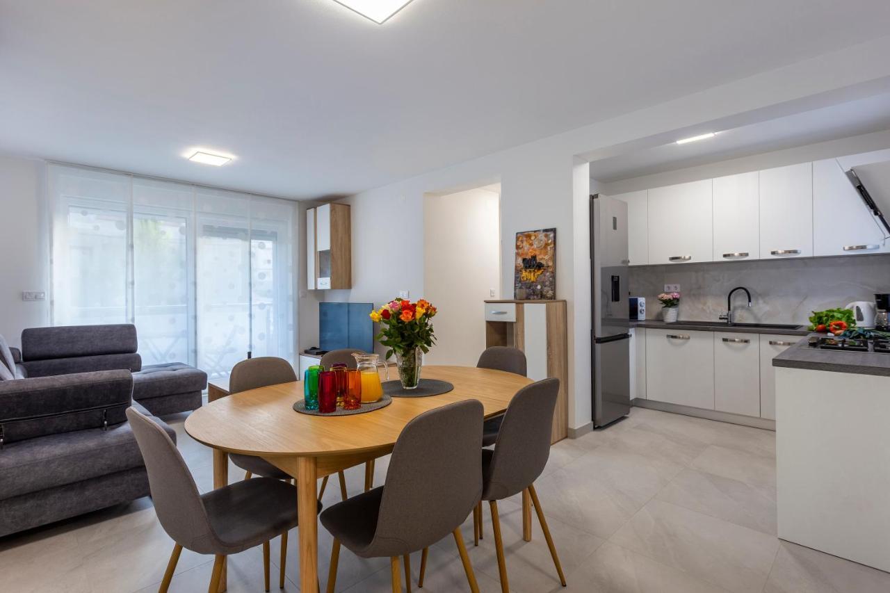 City Apartments Silver Pula Zewnętrze zdjęcie