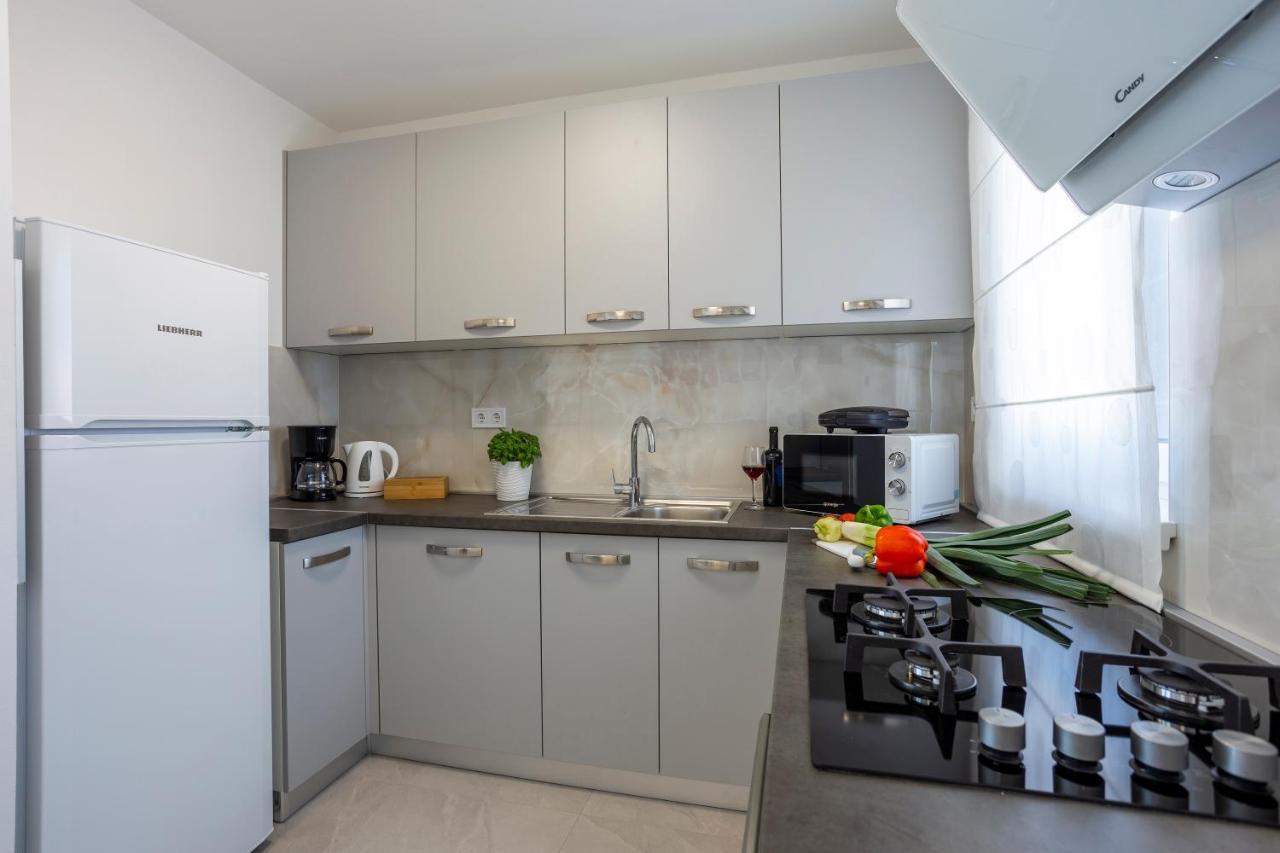 City Apartments Silver Pula Zewnętrze zdjęcie