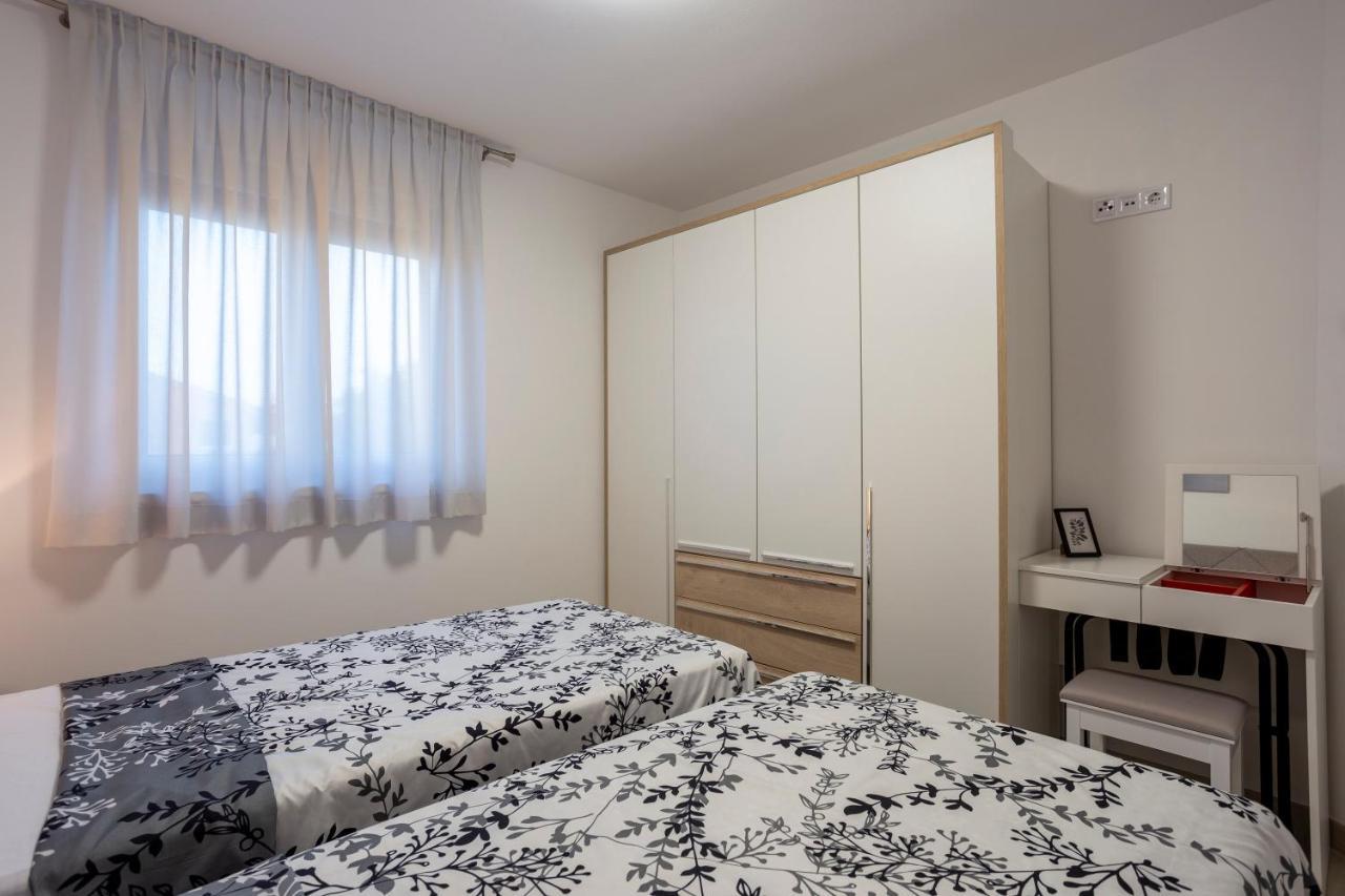 City Apartments Silver Pula Zewnętrze zdjęcie