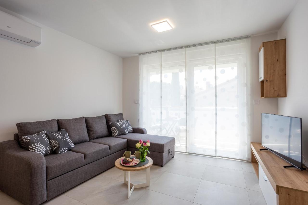 City Apartments Silver Pula Zewnętrze zdjęcie
