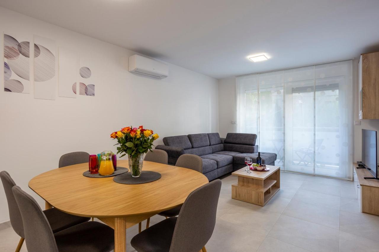 City Apartments Silver Pula Zewnętrze zdjęcie