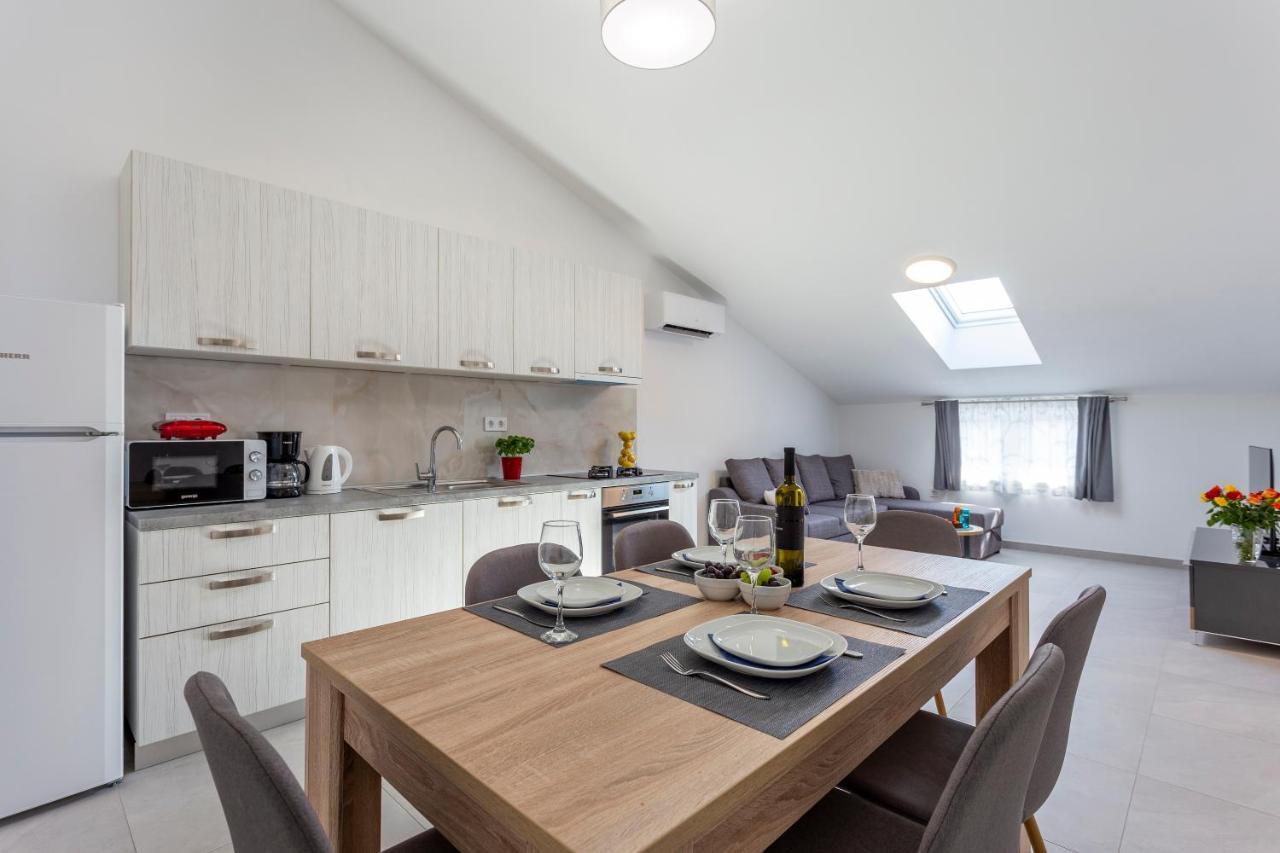 City Apartments Silver Pula Zewnętrze zdjęcie